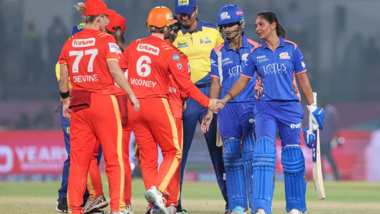 গুজরাট জায়ান্টস বনাম মুম্বাই ইন্ডিয়ান্স প্লে অফ সমীকরণ