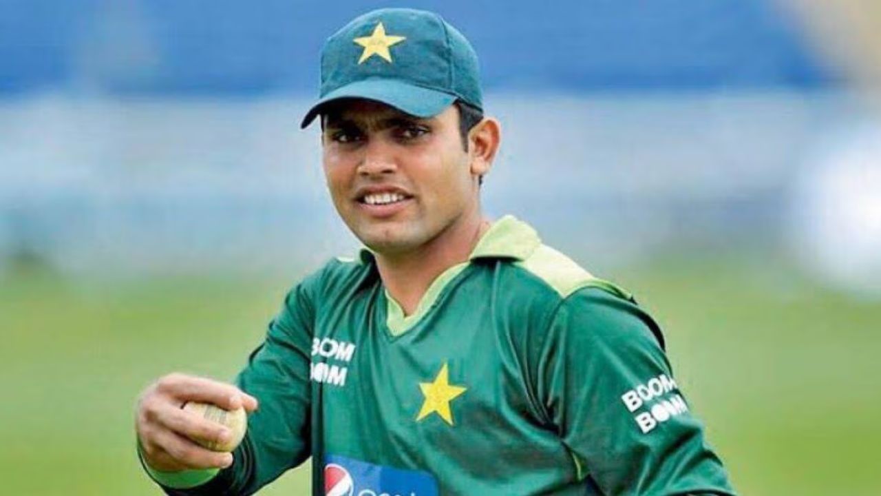 কামরান আকমল পাকিস্তান দল সমালোচনা