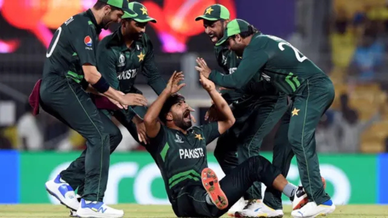 পাকিস্তানের ঘরোয়া পিচ বিতর্ক