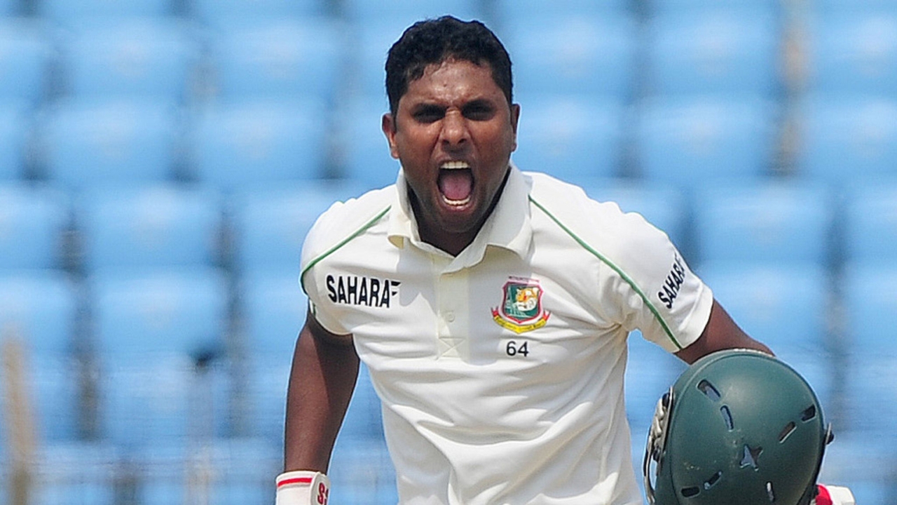 সোহাগ গাজী টেস্টে সেঞ্চুরি ও হ্যাটট্রিক