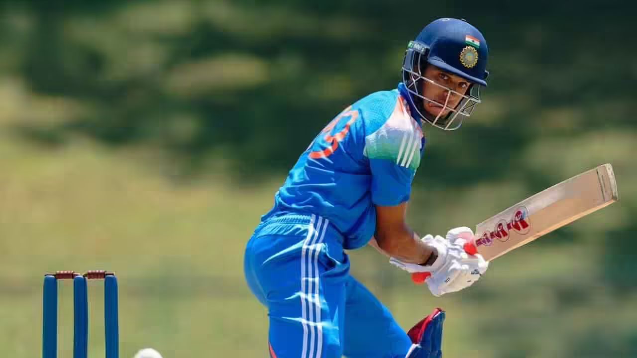 অন্বয় দ্রাবিড় ইনিংস
