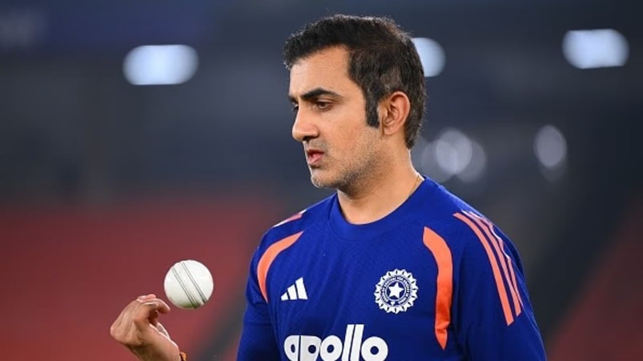 গৌতম গম্ভীর ব্যাটিং অর্ডার